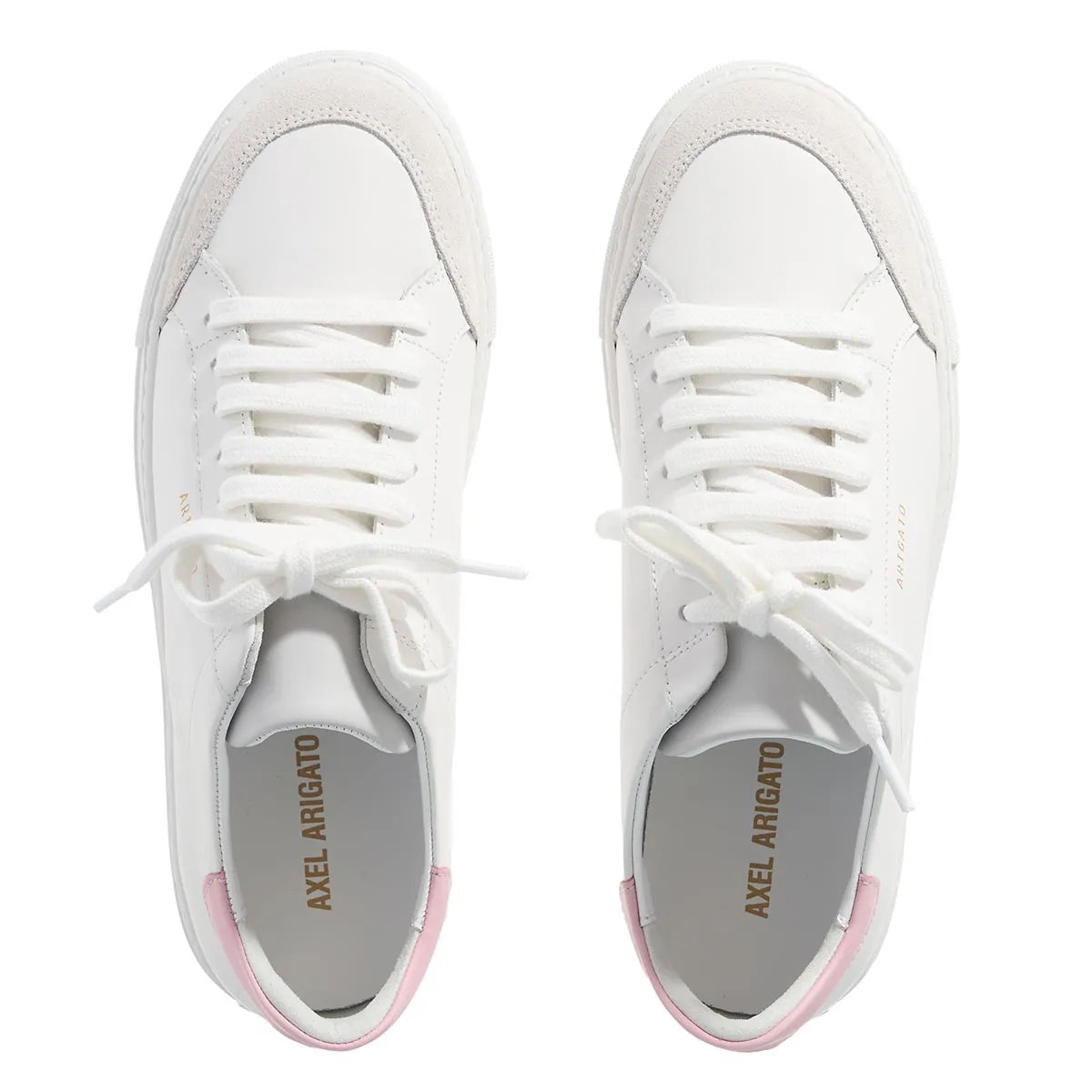 Clean 90 Triple Sneaker