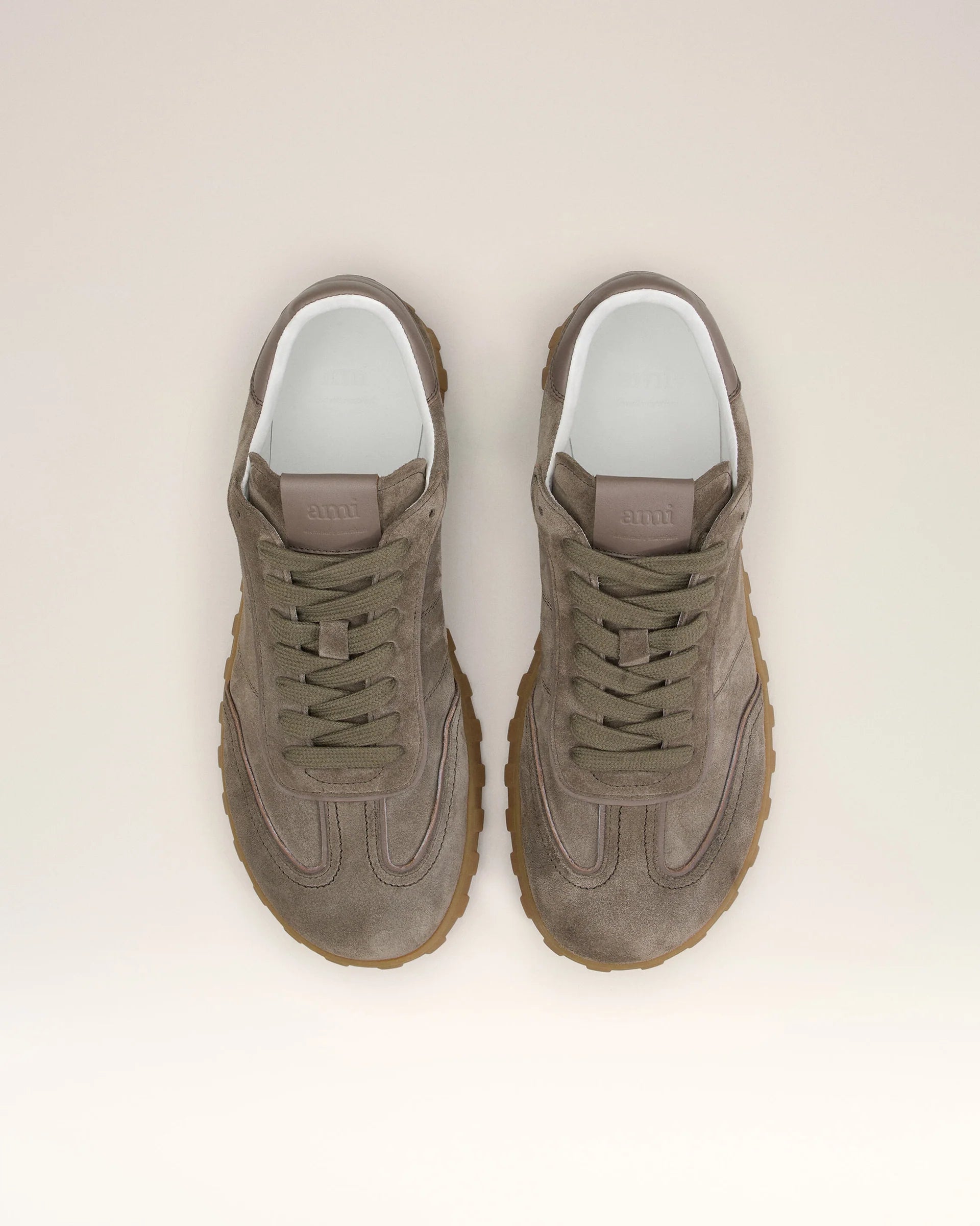 Low Top Step Sneakers