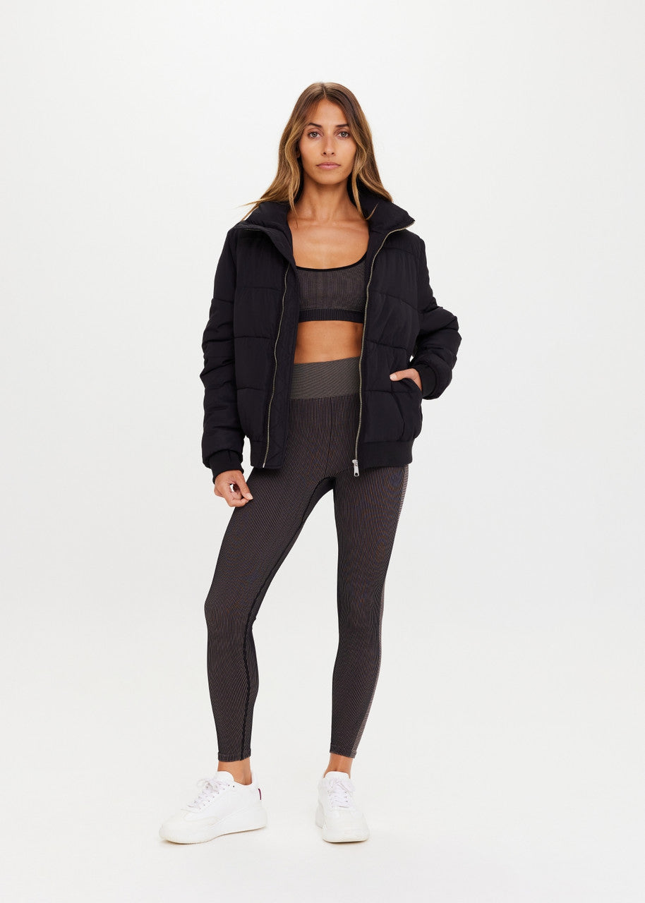 Ribbed Seamless 25in Midi Pant