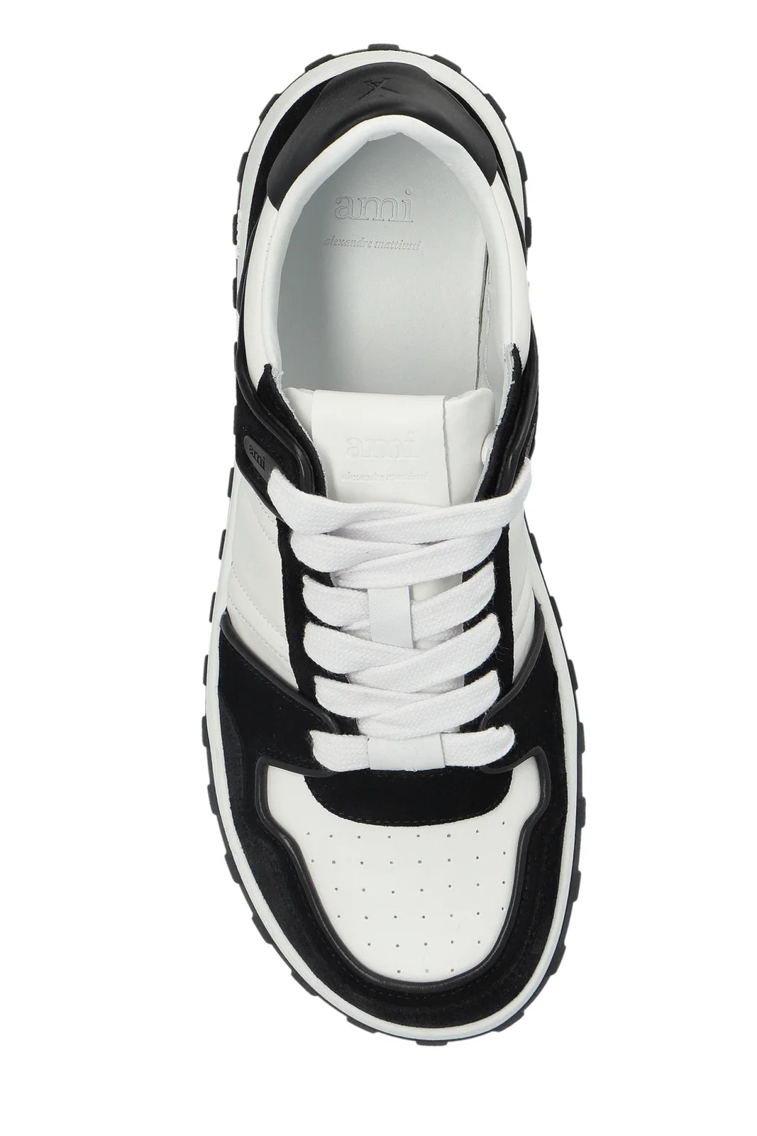 Low Top Walk Sneakers