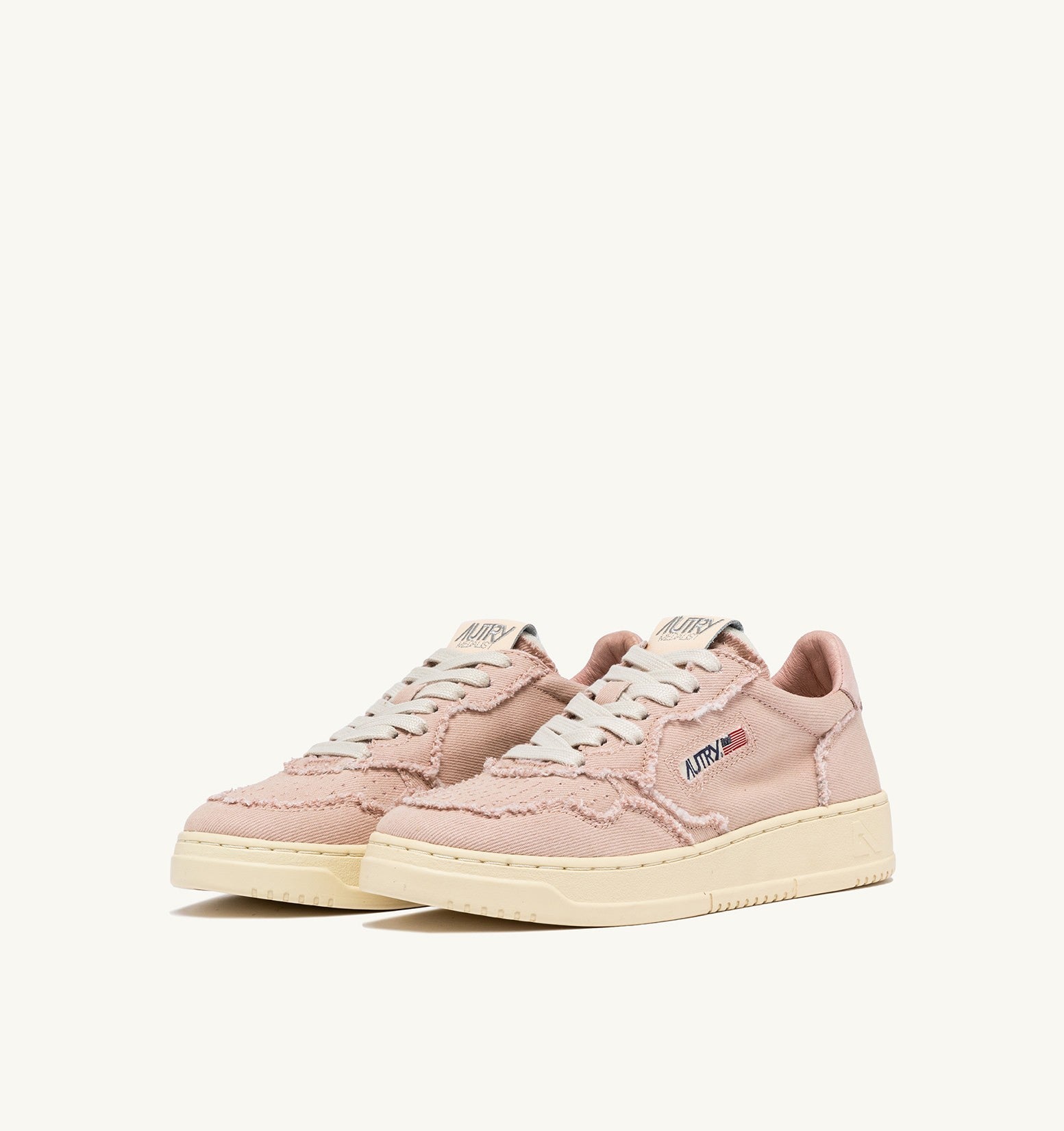 MEDALIST LOW SNEAKERS IN PEACH WHIP DENIM